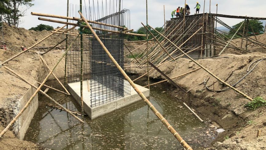 Construyen seis puentes que unirán comunidades en Manabí