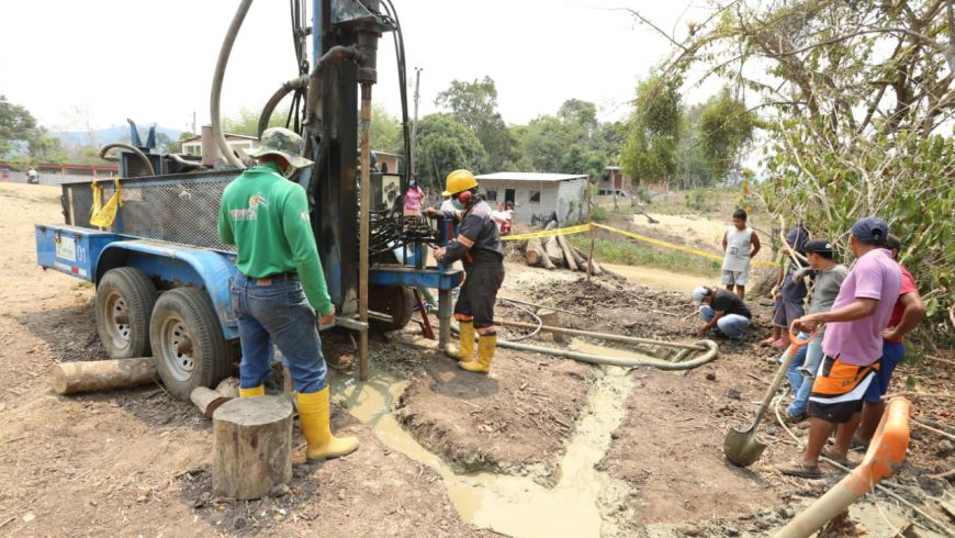 Se perforan pozos de agua para proyectos de agricultura familiar campesina en Paján