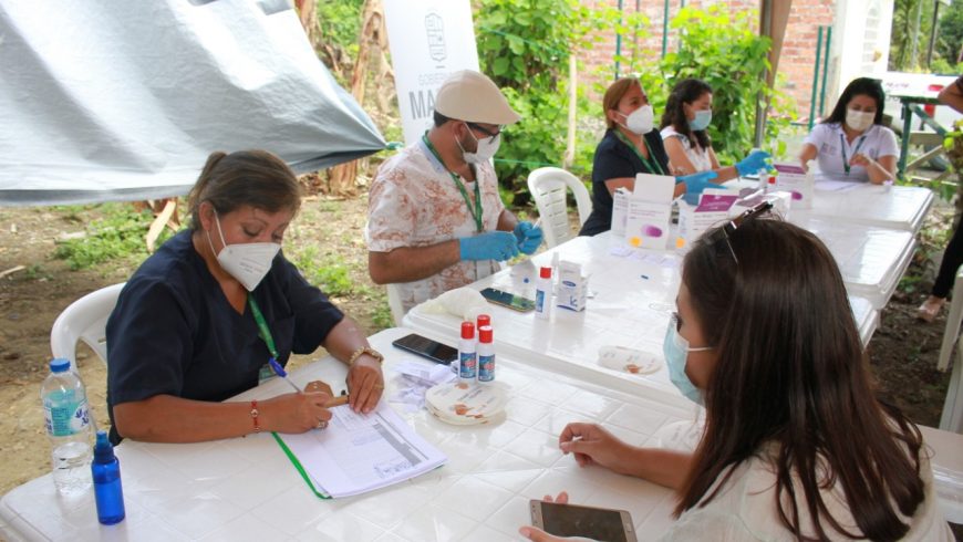Prefectura previene  aumento de contagios de COVID-19  en Playa Prieta