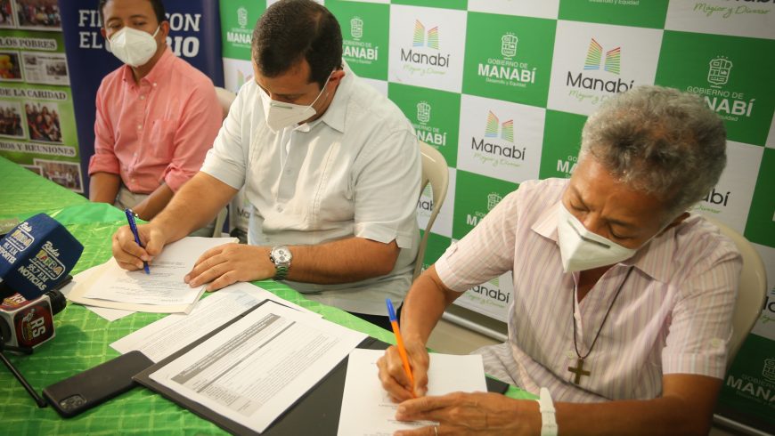 Alianza del Gobierno de Manabí con Cáritas Manta para fortalecer comedor humanitario